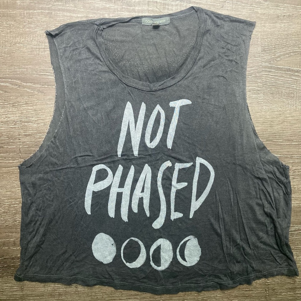 American Eagle Grey Graphic Muscle Tee Size S/M